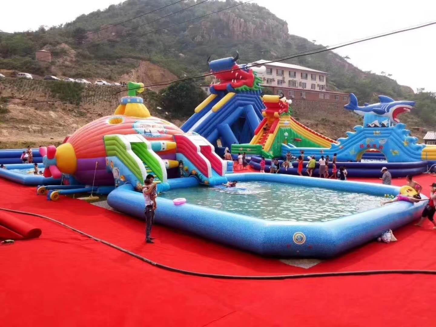 琅琊深海潜艇充气水上乐园